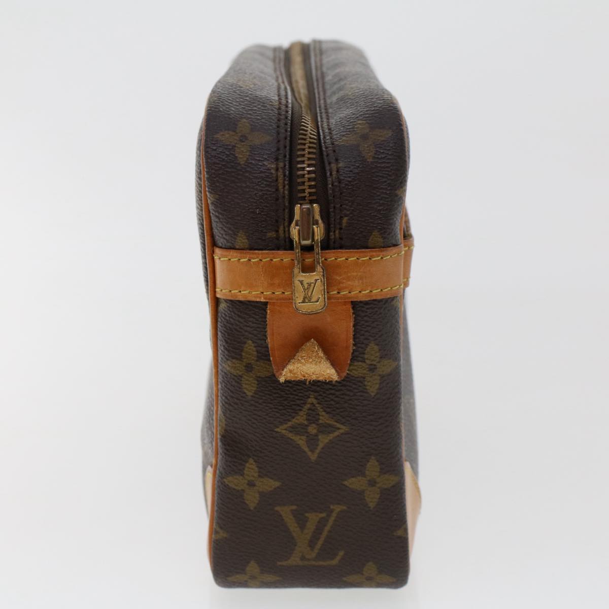 Louis Vuitton Compiegne 28 Clutch