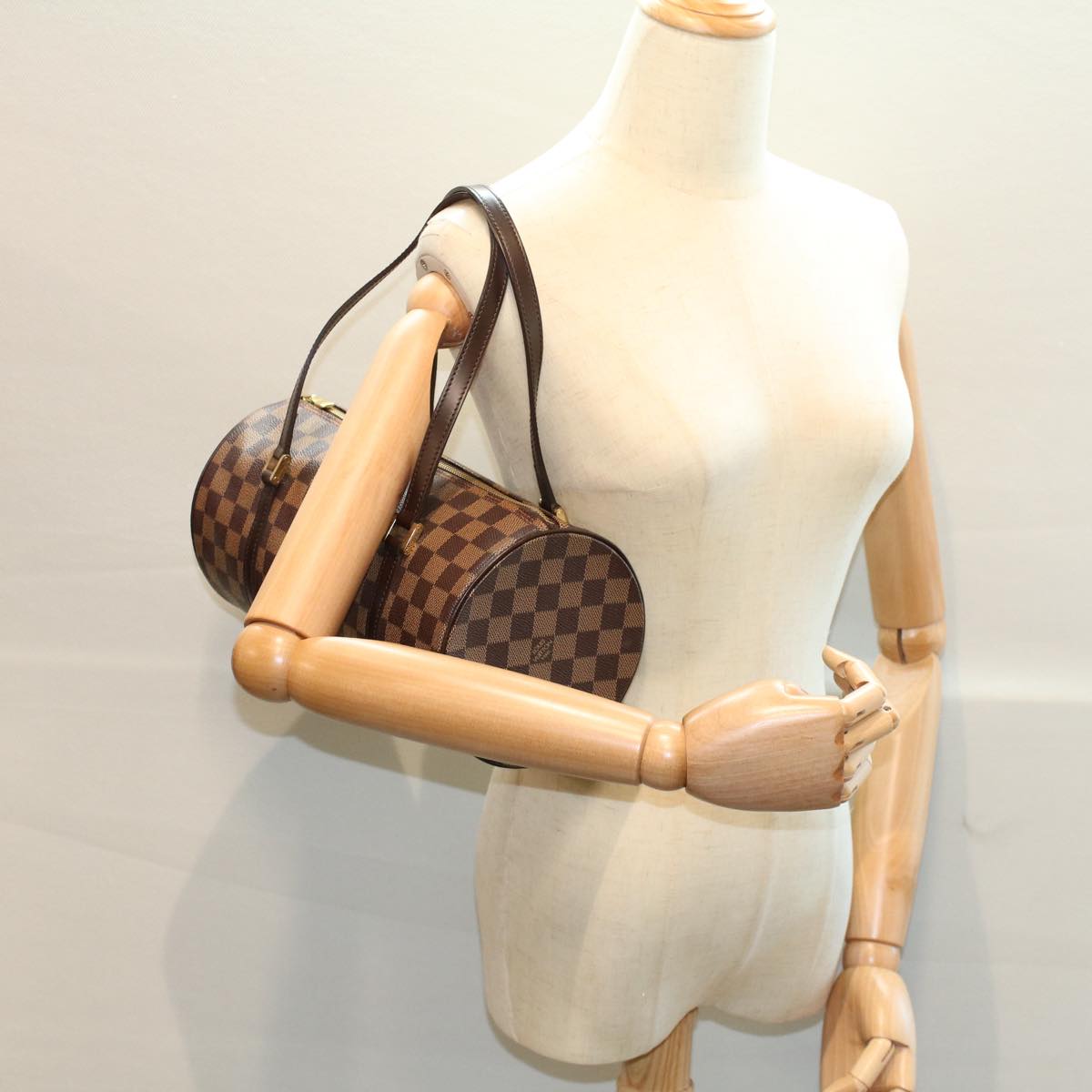 Louis Vuitton Papillon 30 Handbag