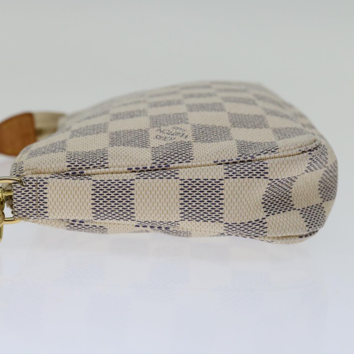 Louis Vuitton Pochette accessoires clutch