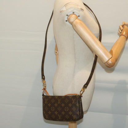 Louis Vuitton Pochette accessoires Clutch