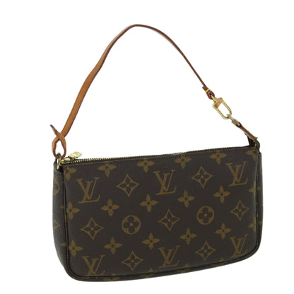 Louis Vuitton Pochette Accessoire Clutch