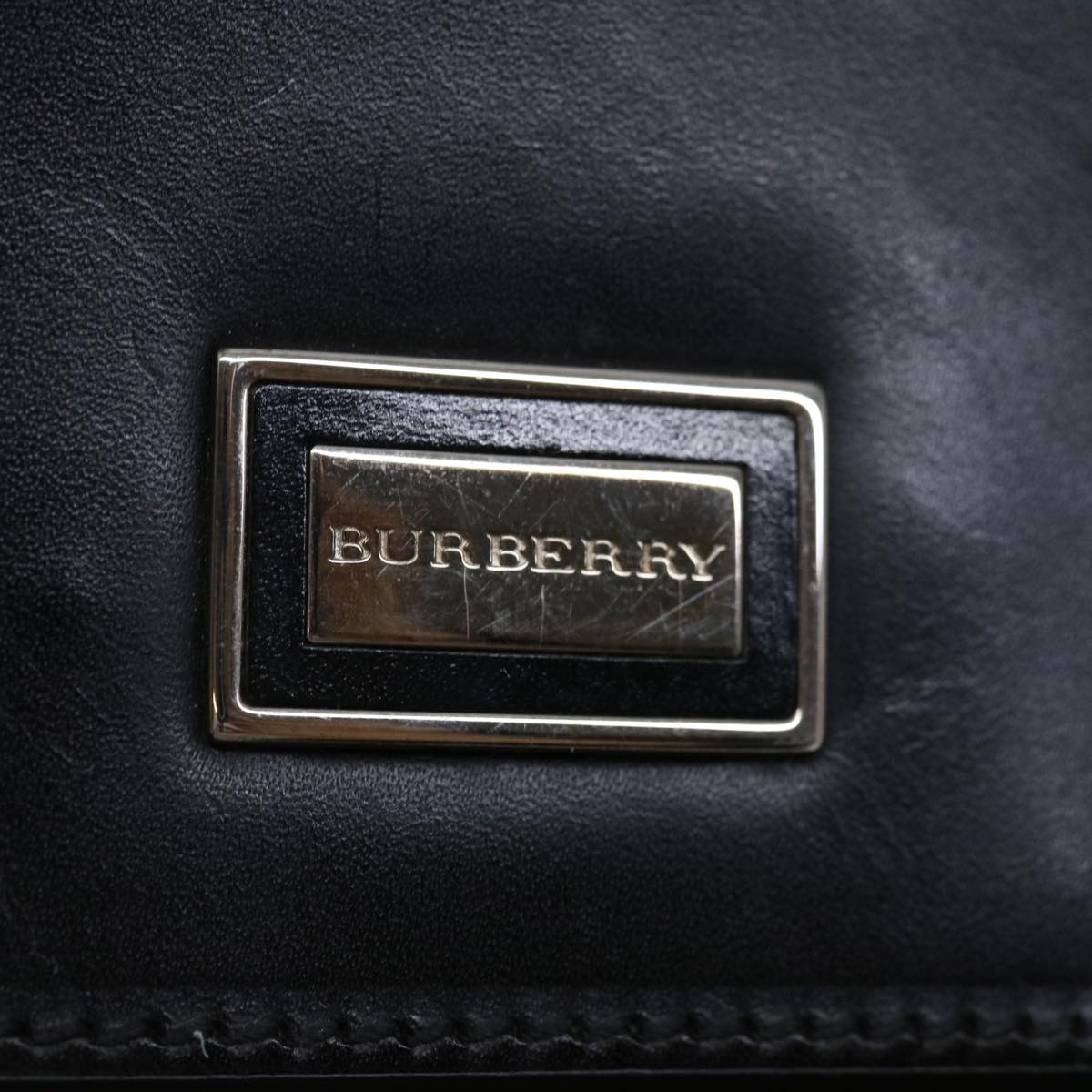 Burberry shoulder