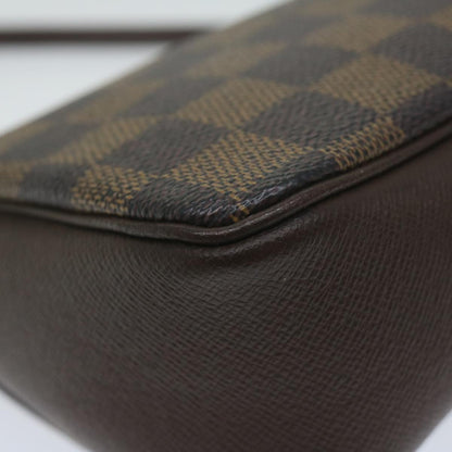 Louis Vuitton Cosmetic pouch Shoulder Bag