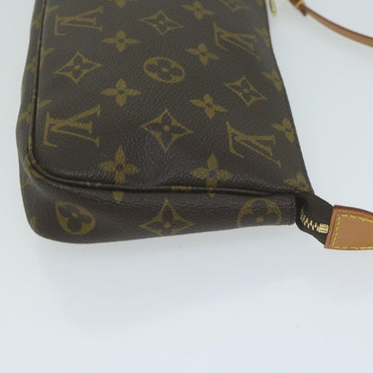 Louis Vuitton Pochette accessoires Clutch