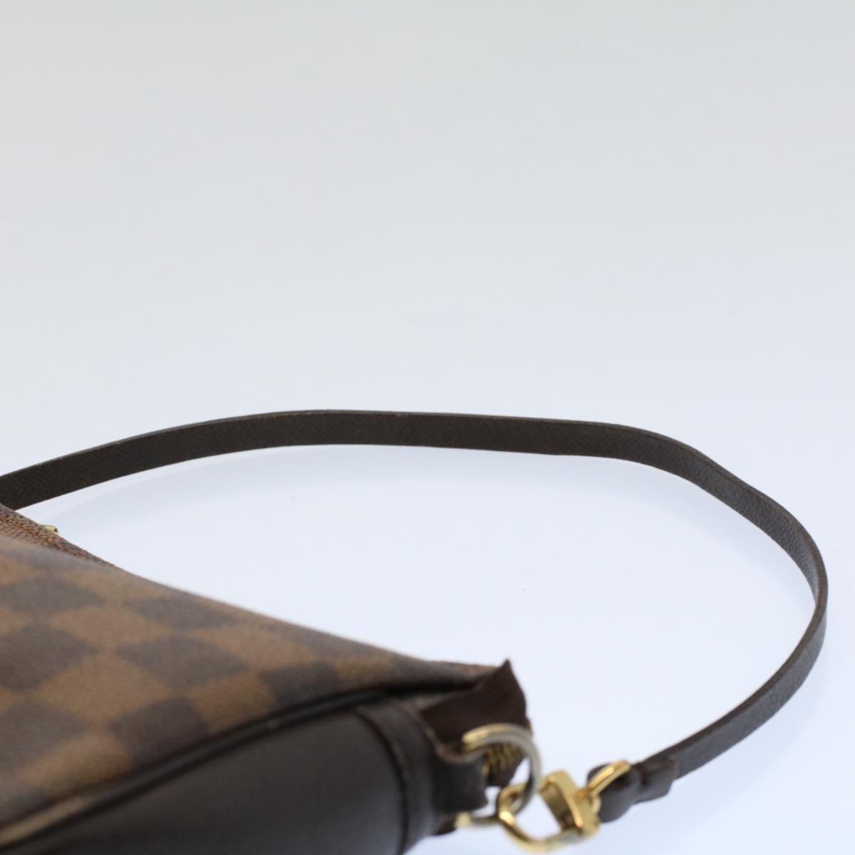 Louis Vuitton Trousse makeup Clutch