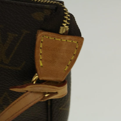 Louis Vuitton Pochette Accessoire Clutch