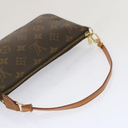 Louis Vuitton Pochette accessoires Clutch