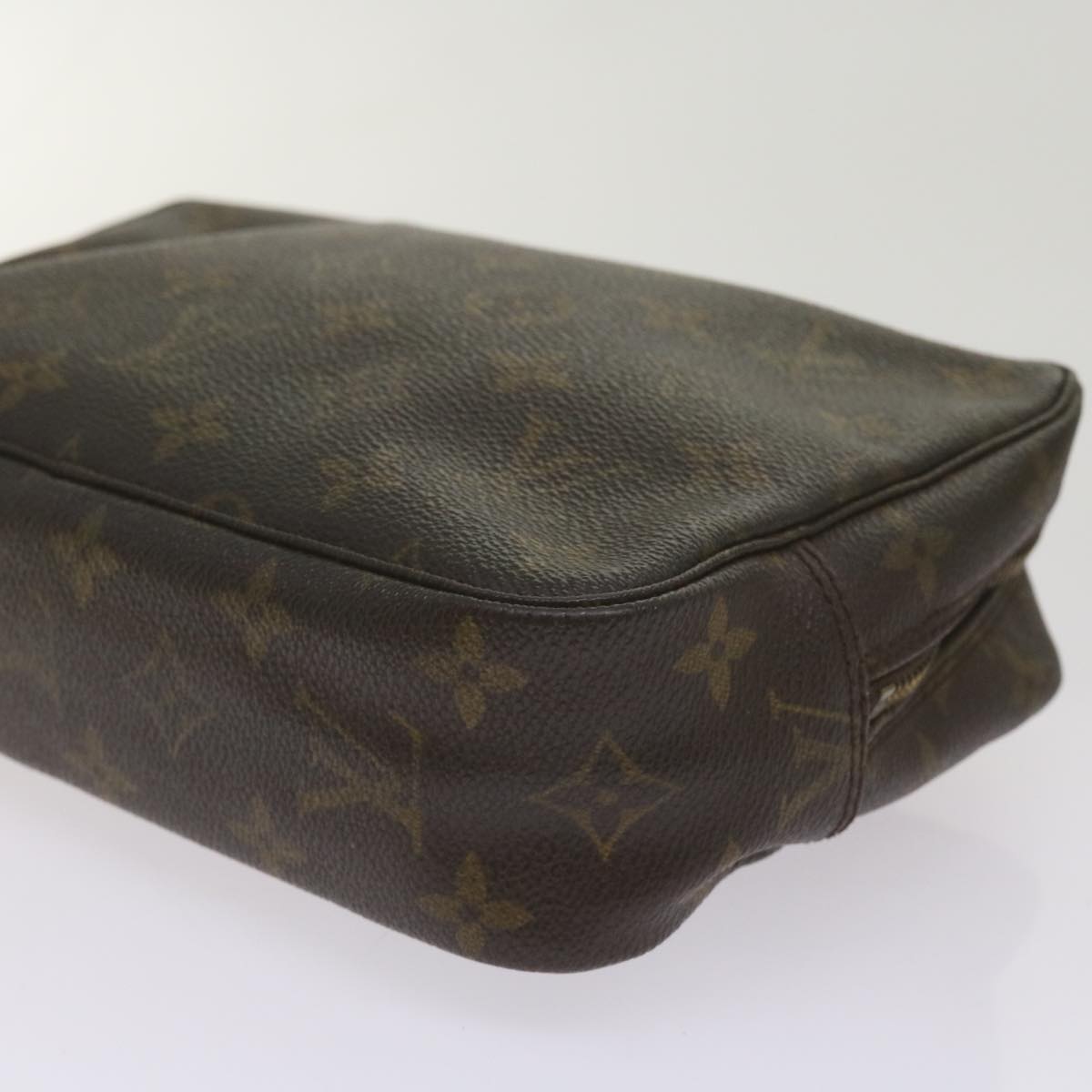 Louis Vuitton Trousse de Toilette Clutch