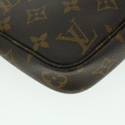 Louis Vuitton Pochette accessoires Clutch