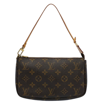 Louis Vuitton Pochette Accessoire Clutch