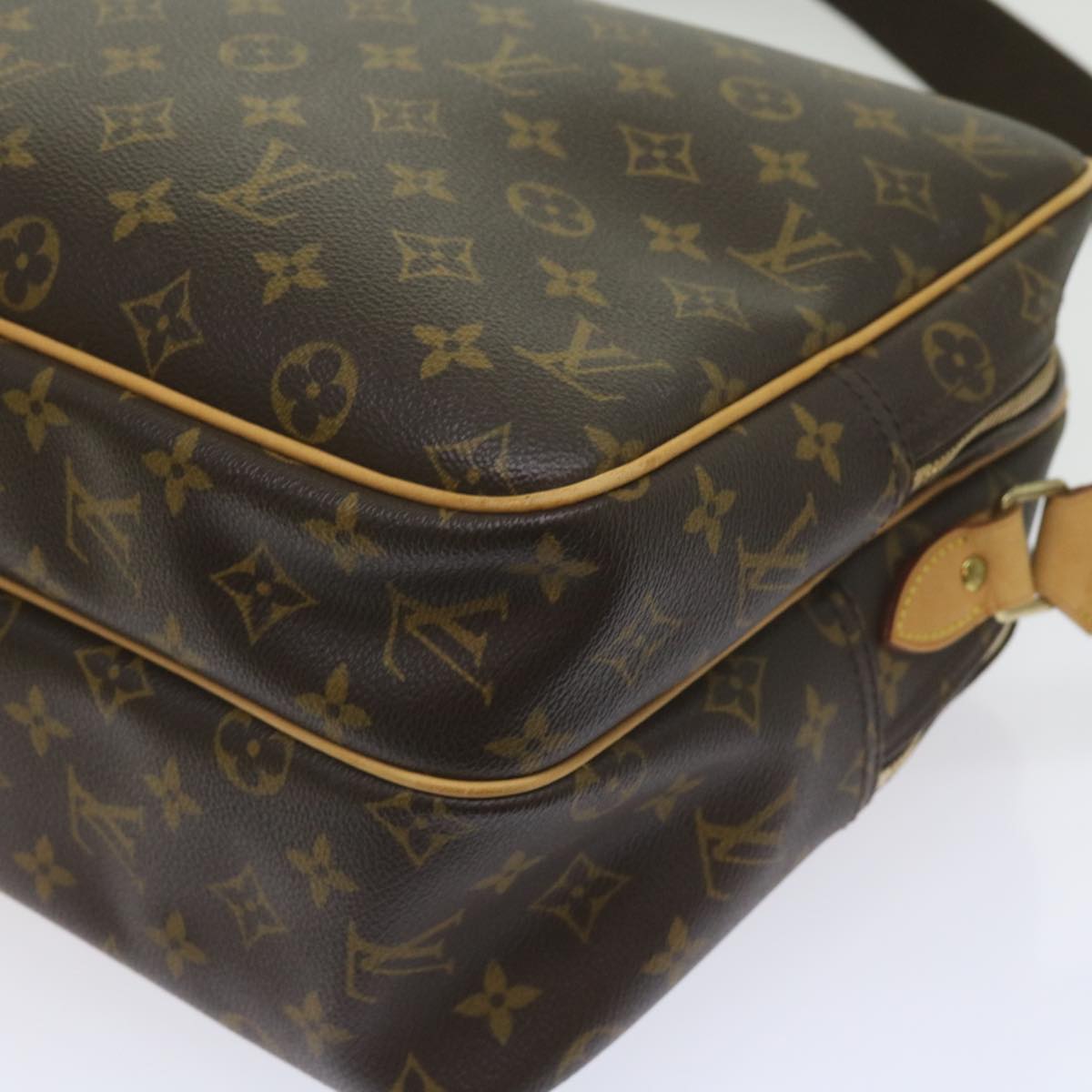 Louis Vuitton Reporter Shoulder Bag