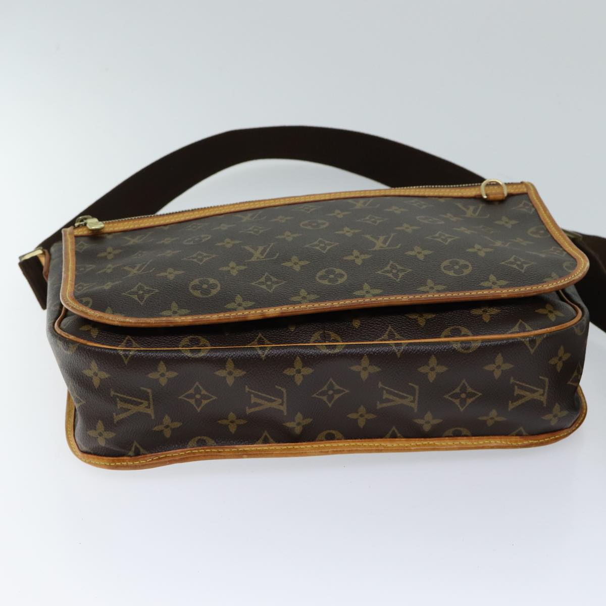 Louis Vuitton Bosphore Shoulder Bag