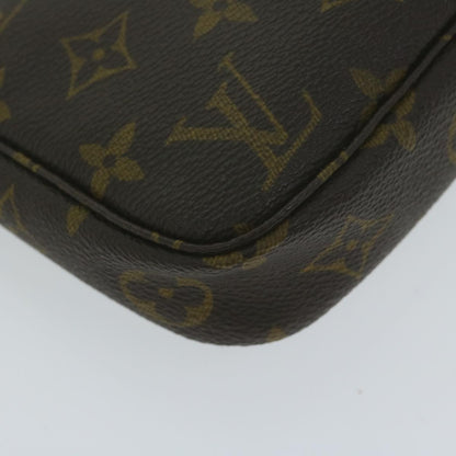 Louis Vuitton Pochette accessoires Clutch