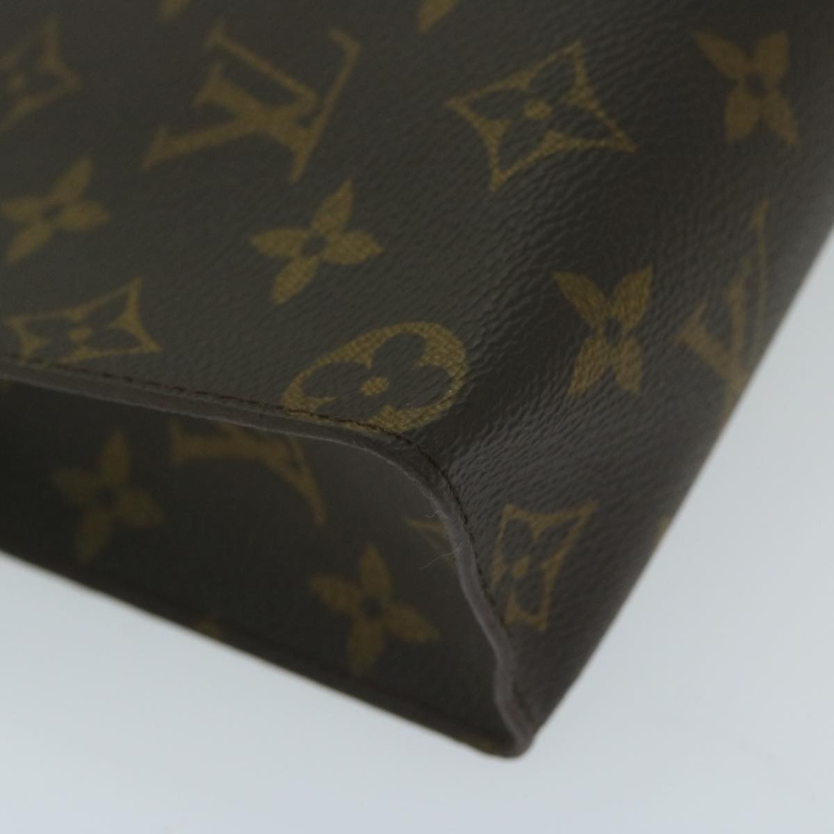 Louis Vuitton Poche Toilette clutch