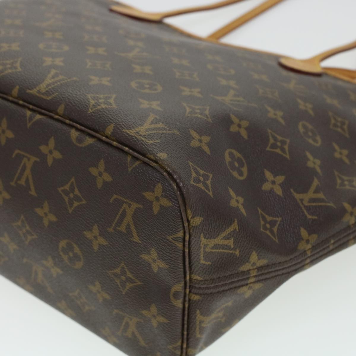 Louis Vuitton Neverfull Tote Bag