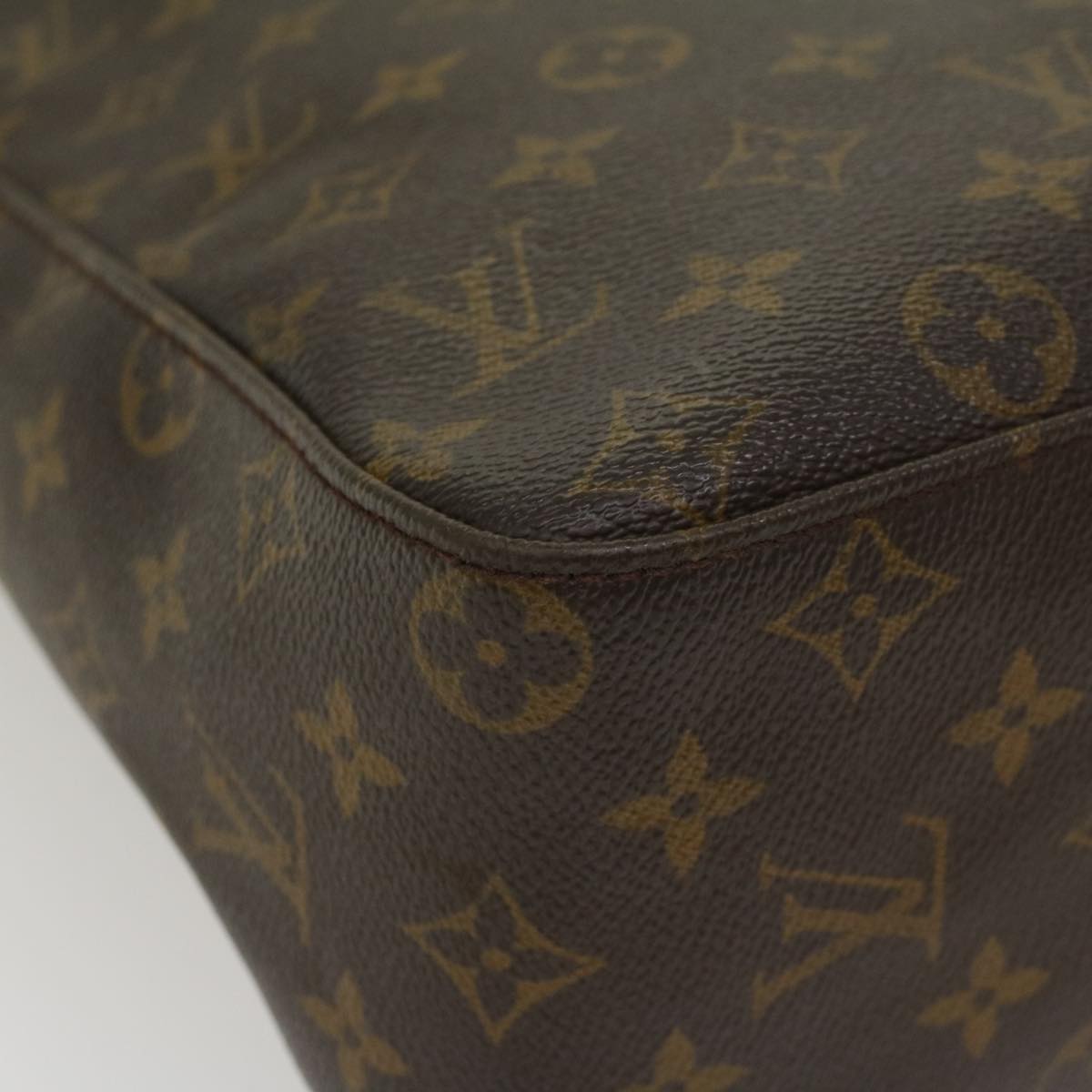 Louis Vuitton Looping GM Shoulder Bag