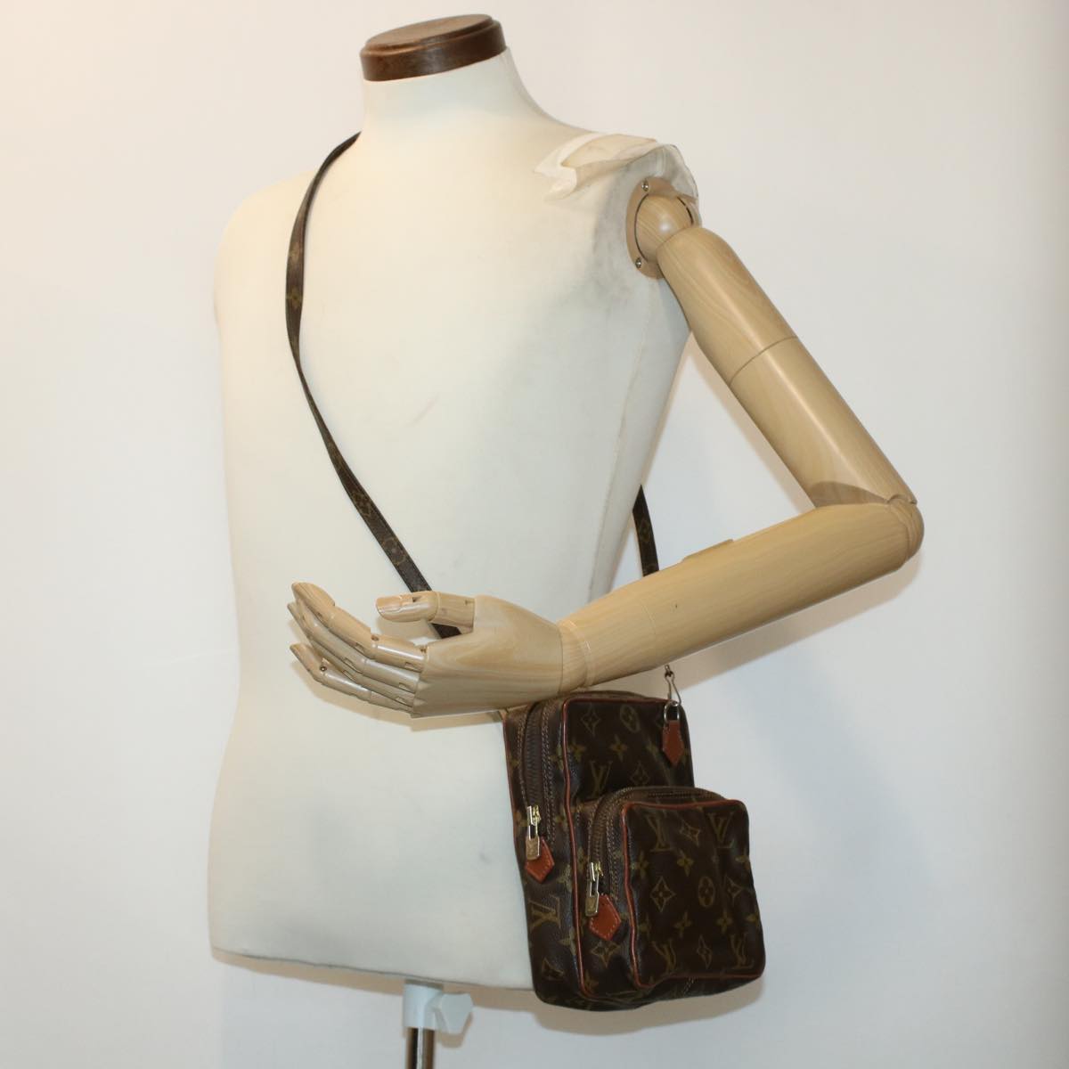 Louis Vuitton Mini amazone Shoulder Bag