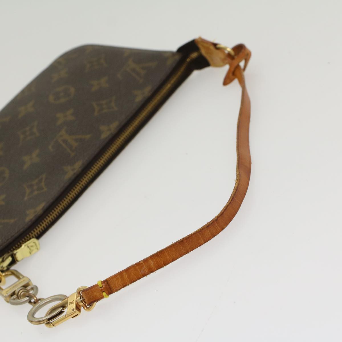 Louis Vuitton Pochette accessoires Clutch