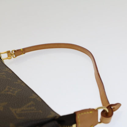 Louis Vuitton Pochette Accessoire Clutch