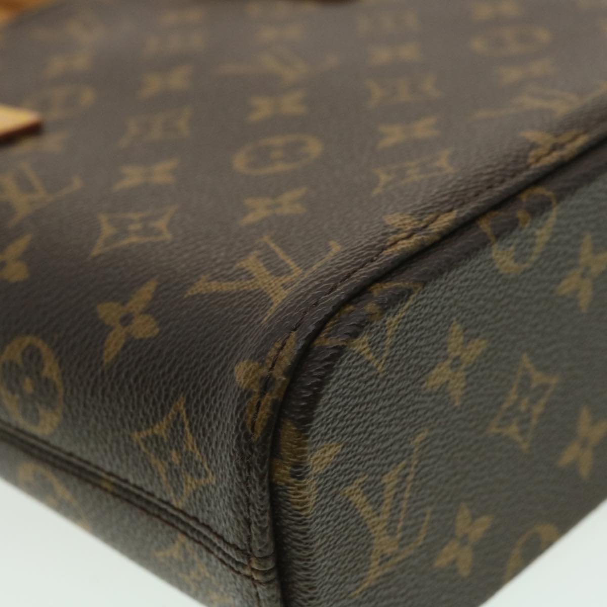 Louis Vuitton Vavin Shoulder Bag