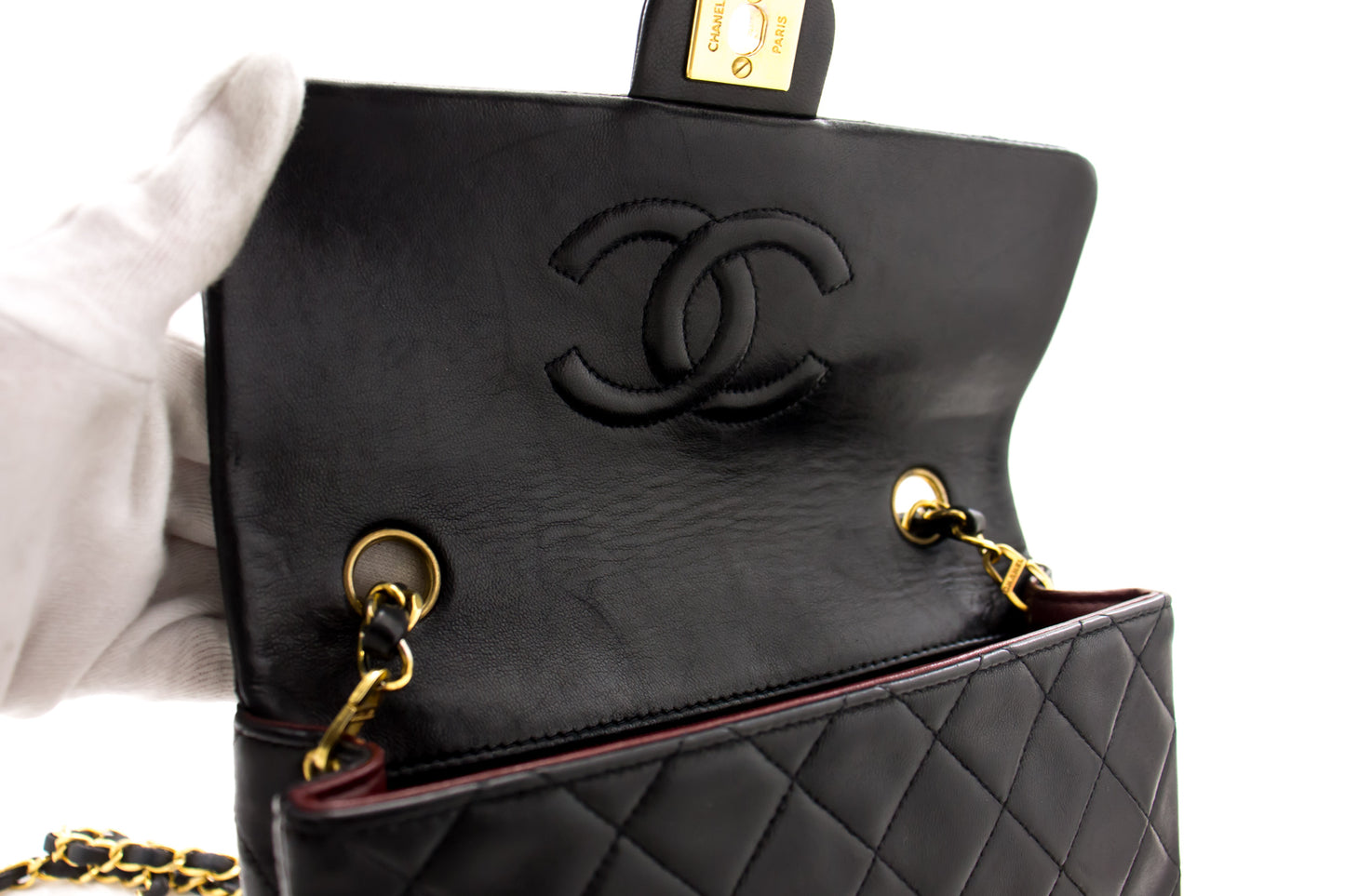 Chanel Mini matelassé Shoulder Bag