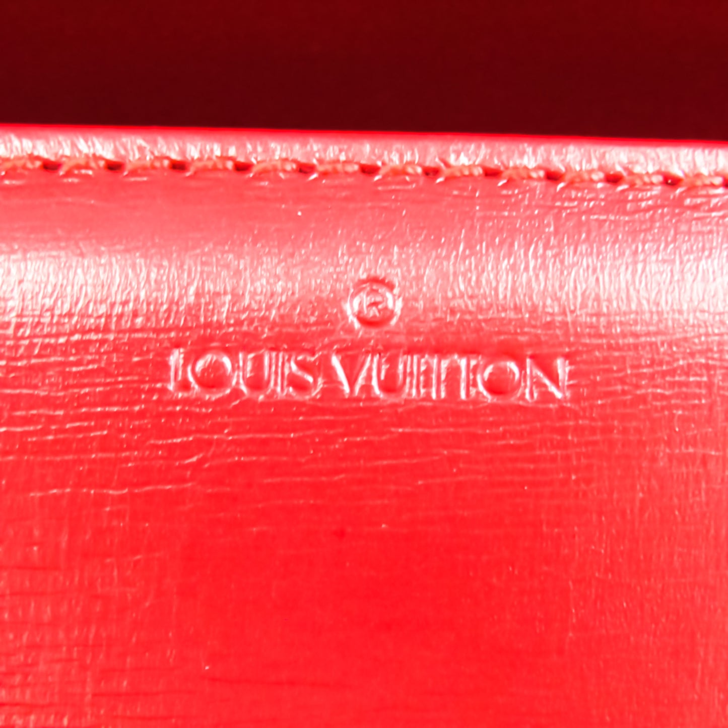 Louis Vuitton Opéra Clutch