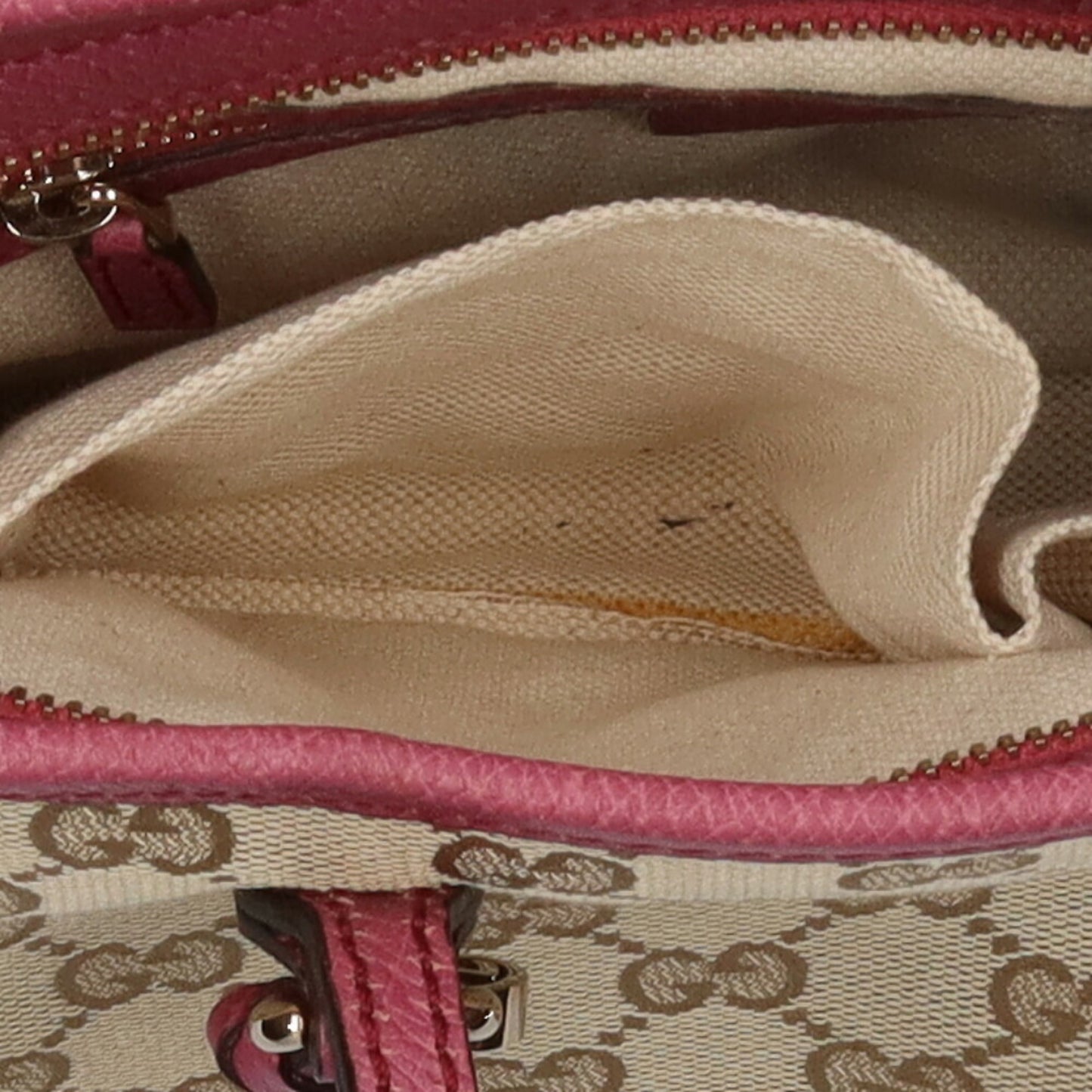 Gucci GG canvas Handbag