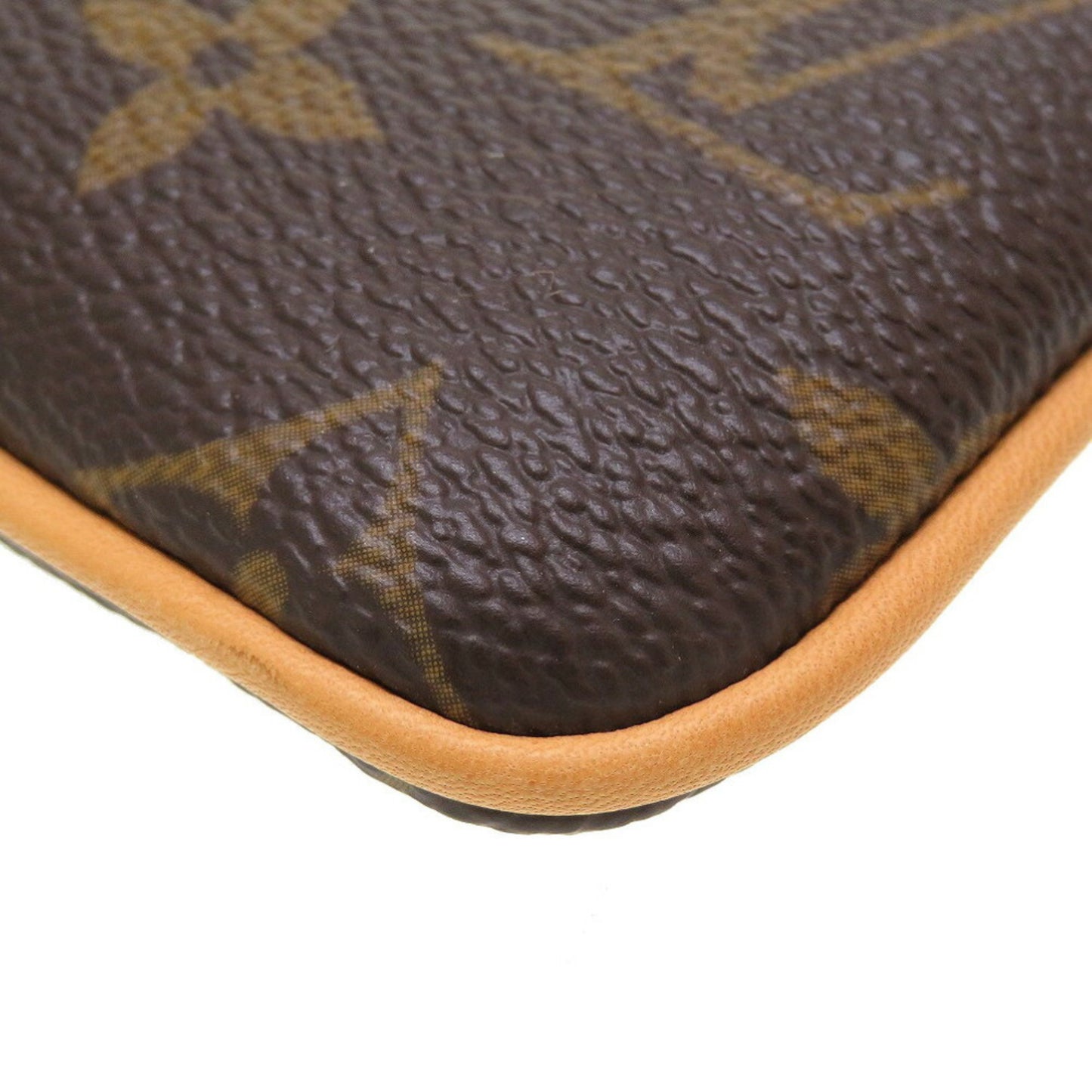 Louis Vuitton Milla Clutch