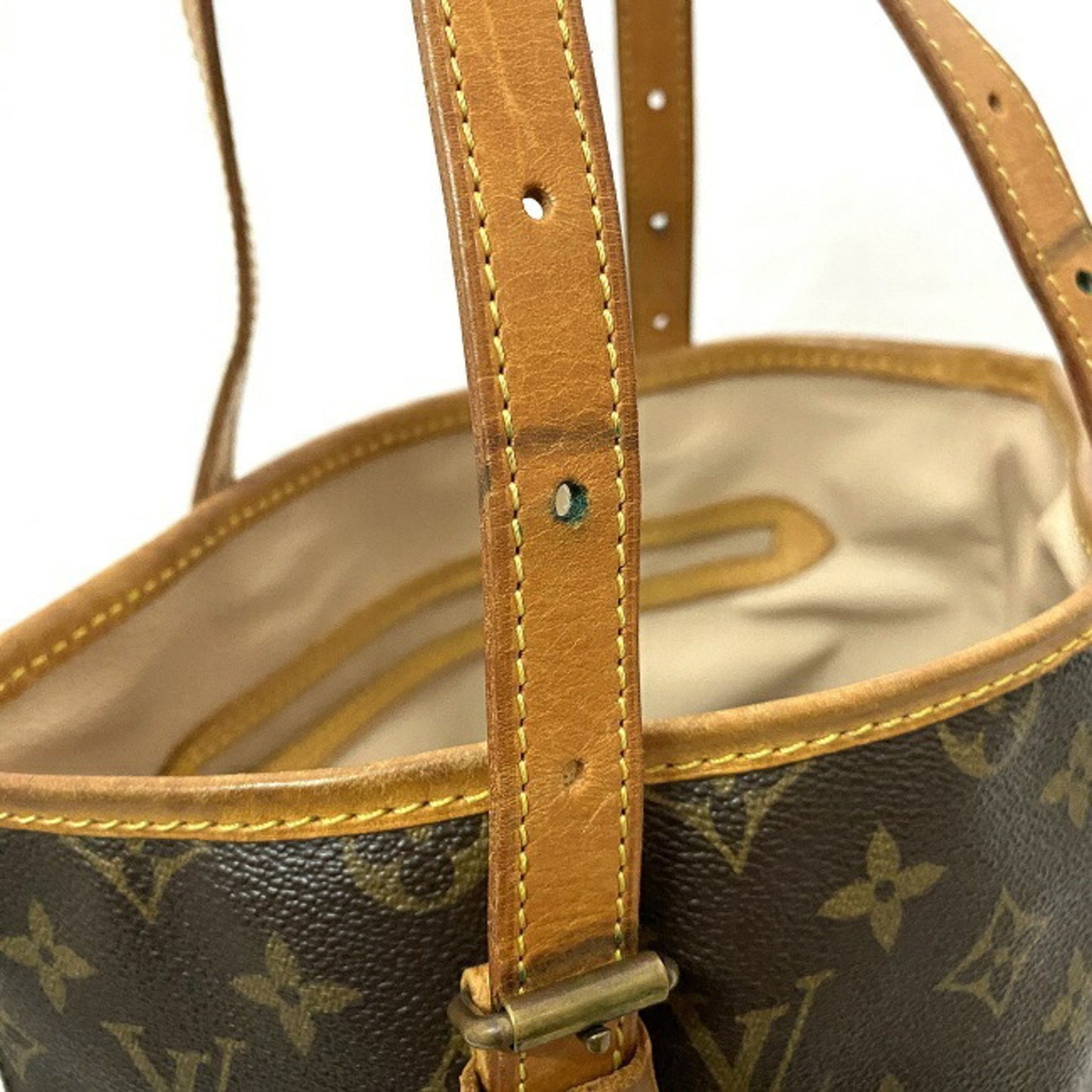 Louis Vuitton Bucket Handbag