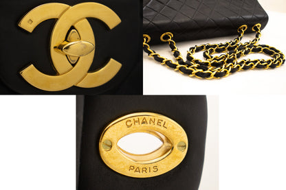 Chanel Timeless/classique Shoulder Bag