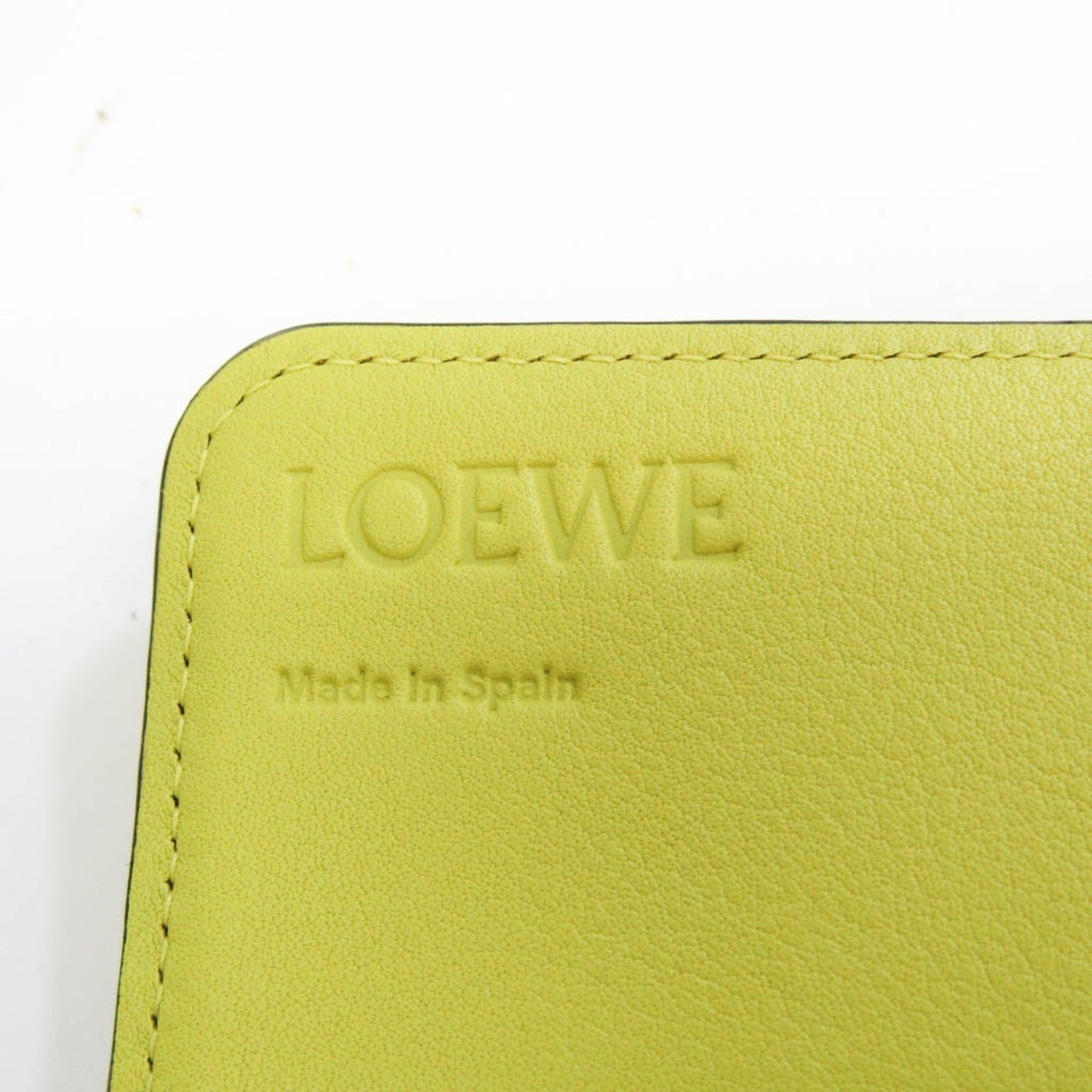 Loewe Wallet