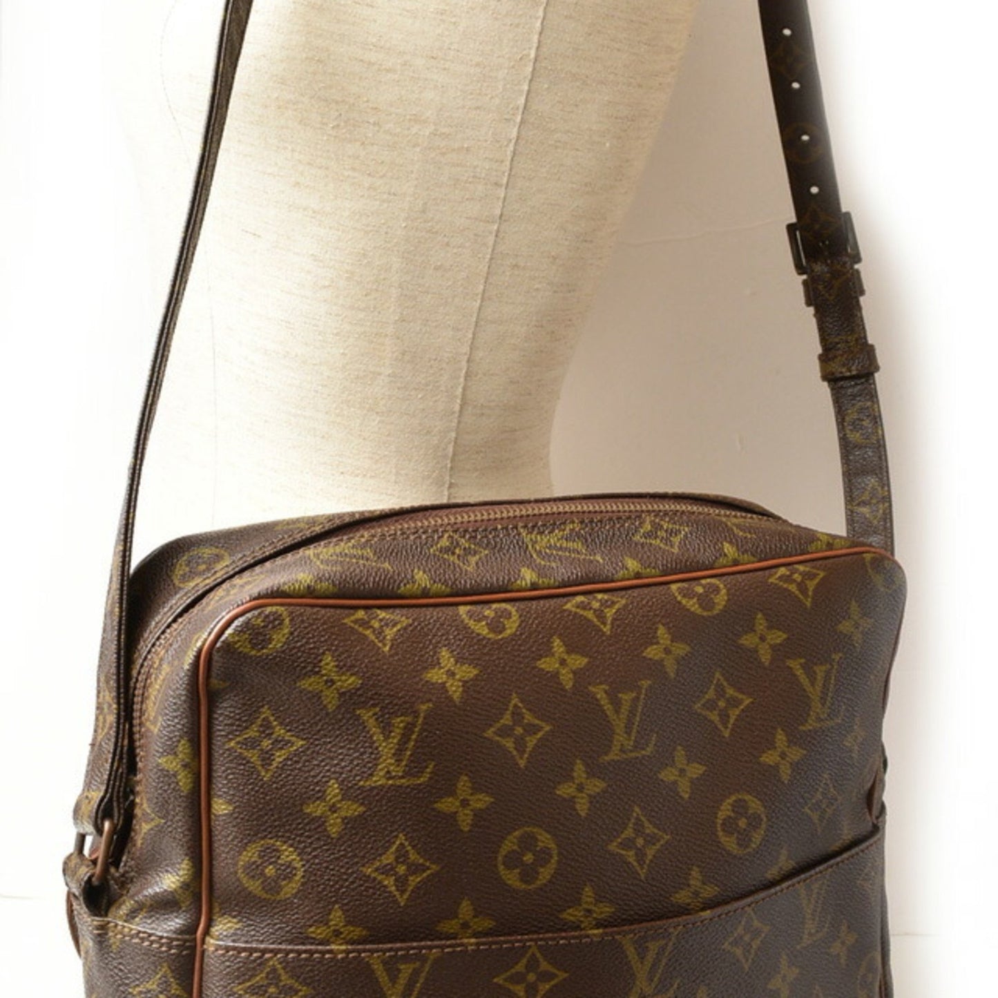 Louis Vuitton Marceau Shoulder Bag