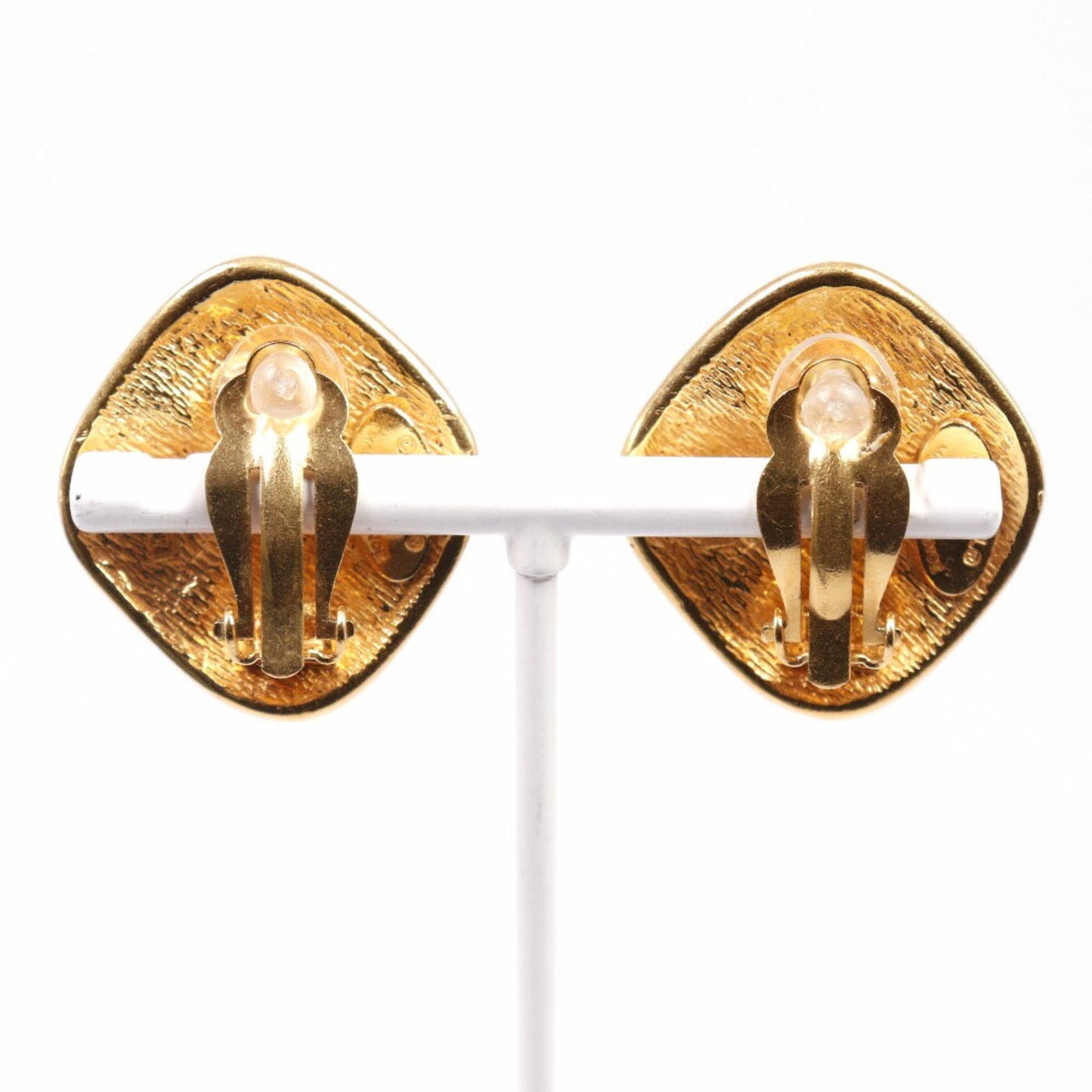 Chanel Matelassé Earring