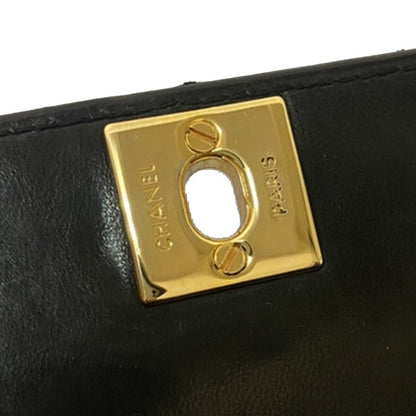 Chanel Mini matelassé Shoulder Bag