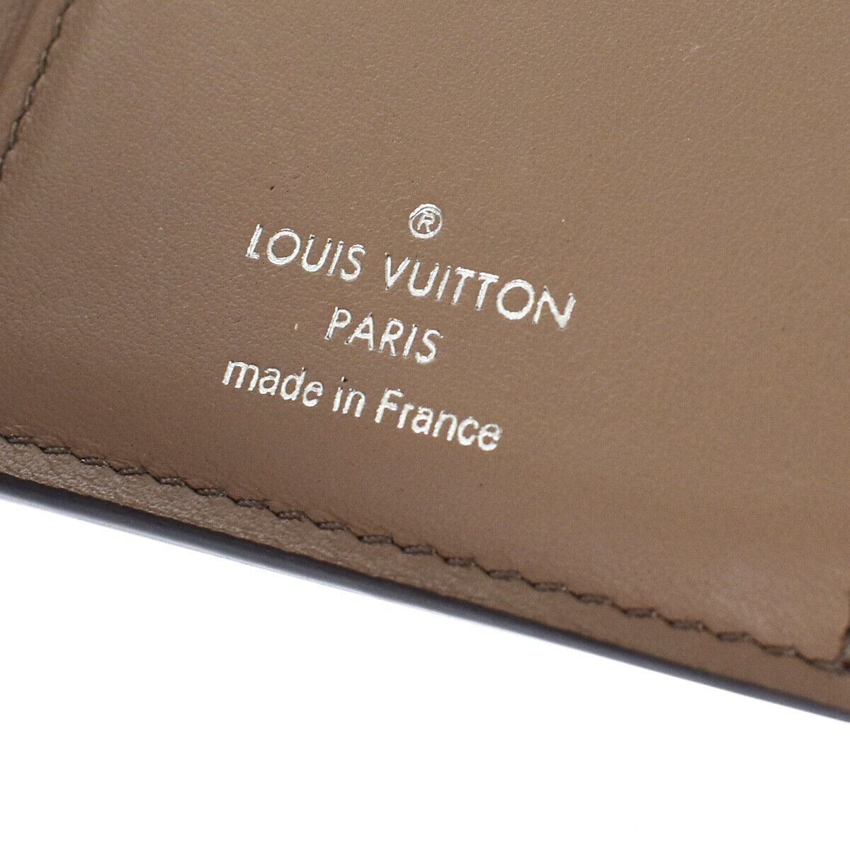 Louis Vuitton Portefeuille capucines Wallet