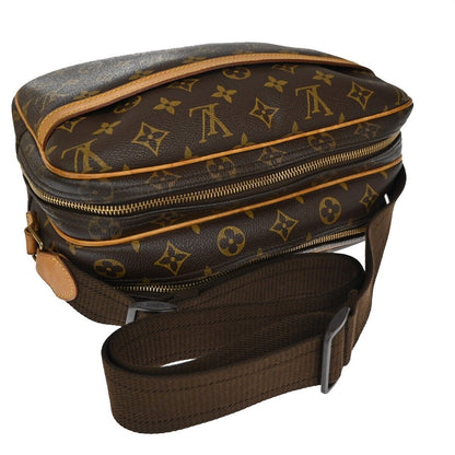 Louis Vuitton Reporter pm Shoulder Bag