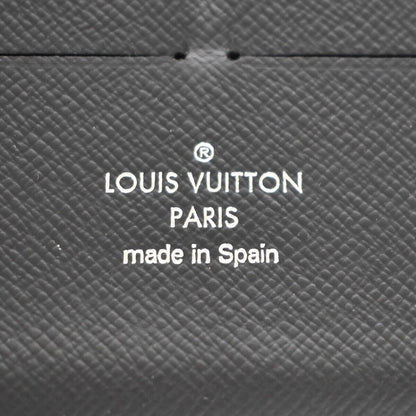 Louis Vuitton Zippy organizer Wallet