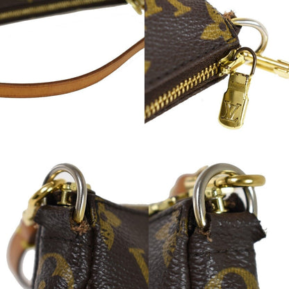 Louis Vuitton Pochette accessoires Clutch