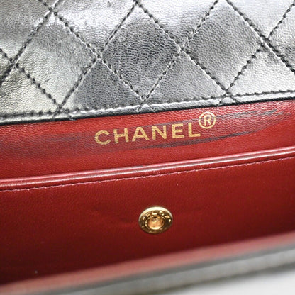 Chanel Trapèze Shoulder Bag