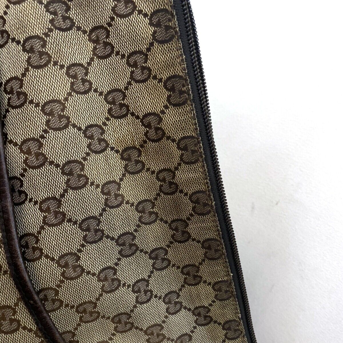 Gucci GG canvas Shoulder Bag