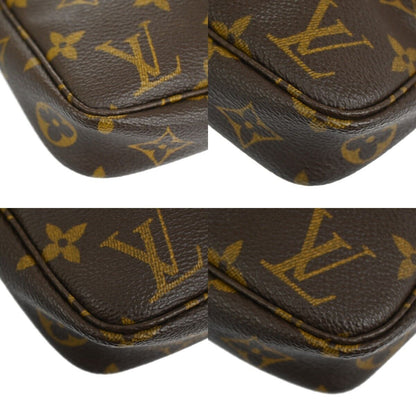 Louis Vuitton Pochette accessoires Clutch