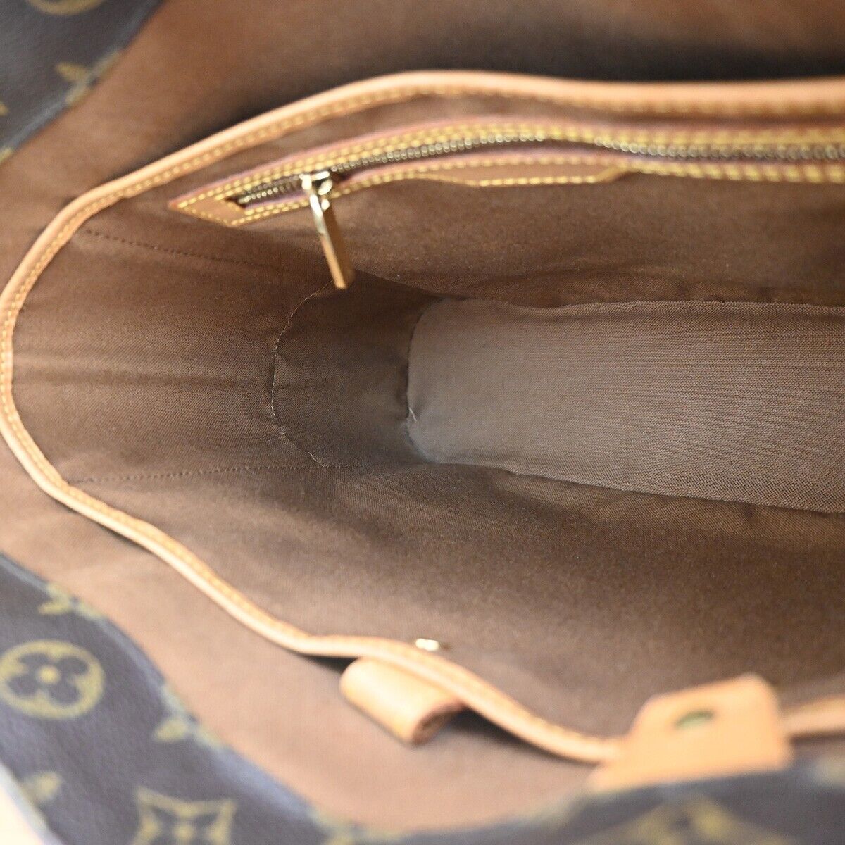 Louis Vuitton Vavin GM Tote Bag