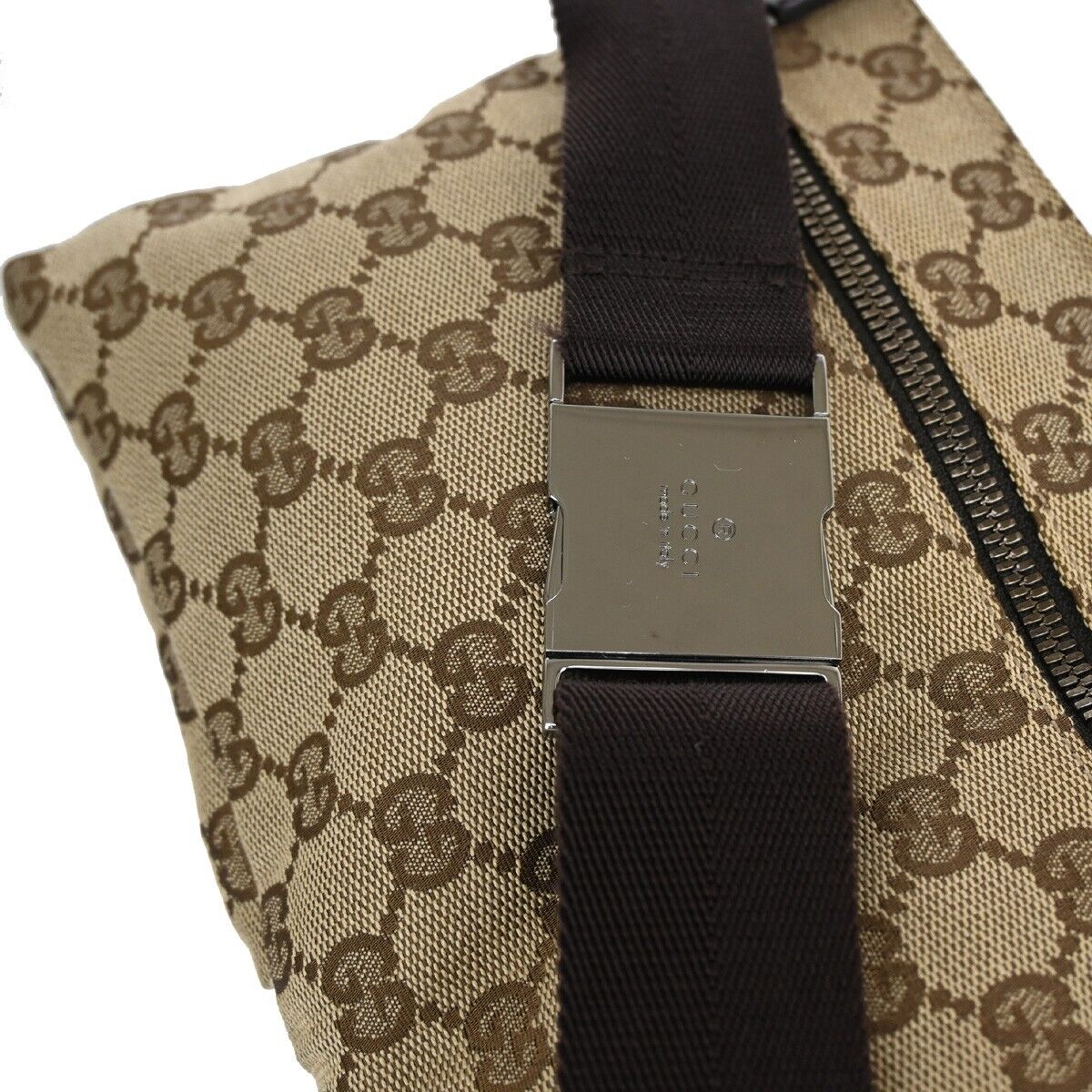 Gucci GG canvas Clutch