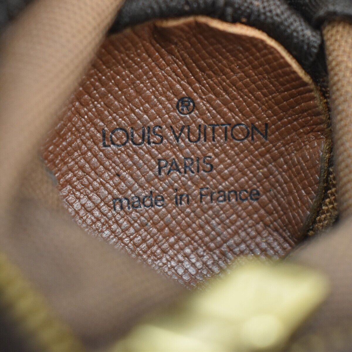 Louis Vuitton Etui à balles de golf Handbag