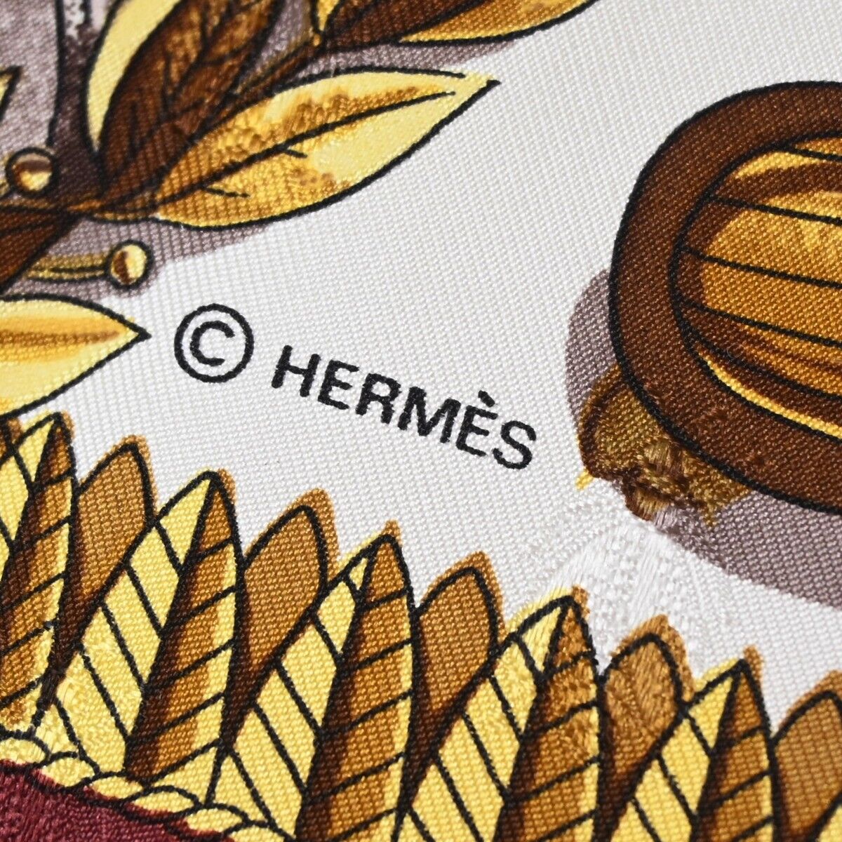 Hermès Carré 90 Scarf