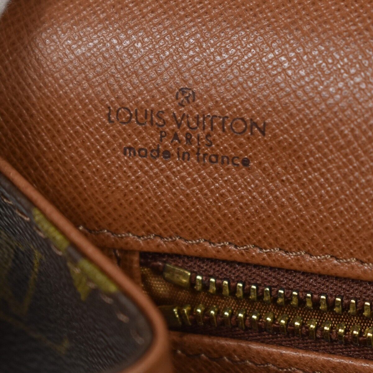 Louis Vuitton Pochette Dame clutch