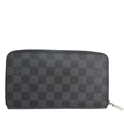 Louis Vuitton Zippy organizer wallet