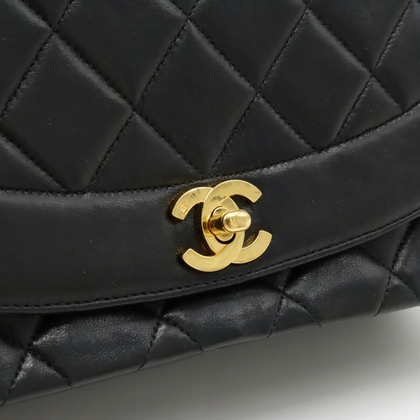 Chanel Diana Shoulder Bag