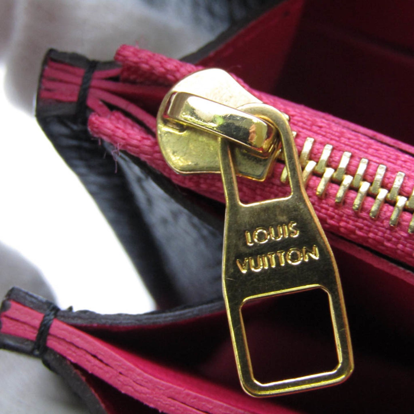 Louis Vuitton Comete Wallet