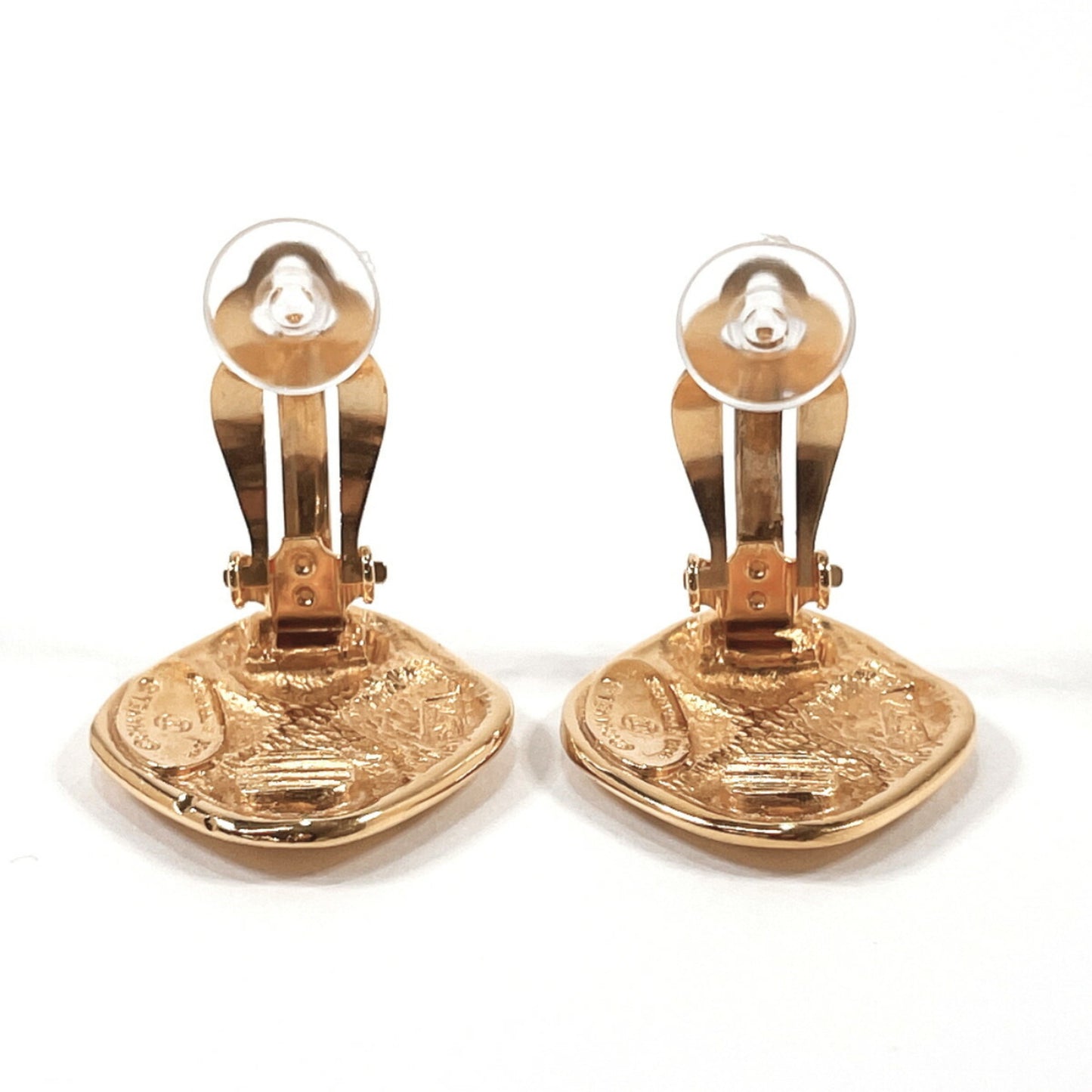 Chanel Matelassé Earring